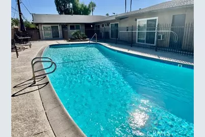 685 E Vista Chino #1, Palm Springs, CA 92262 - Photo 1