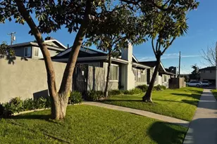 17132 Emerald, Huntington Beach, CA 92647 - Photo 1