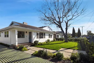 212 E 19th Street, Costa Mesa, CA 92627 - Photo 1