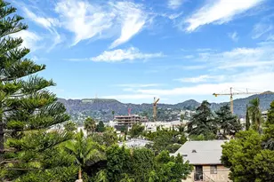 741 1/2 N Gramercy, Los Angeles, CA 90038 - Photo 1