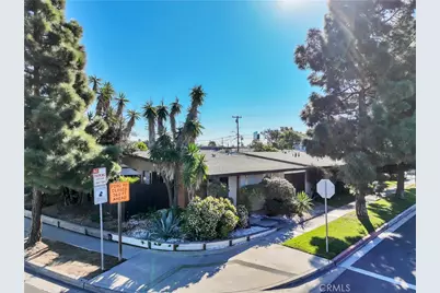 425 Ford, Costa Mesa, CA 92627 - Photo 1