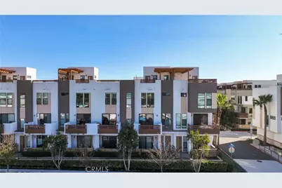 669 W 17th Street, Costa Mesa, CA 92627 - Photo 1