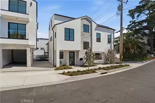 700 1/2 Iris, Corona del Mar, CA 92625 - Photo 1