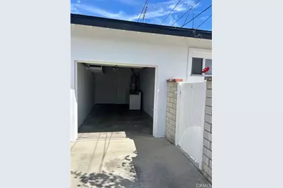337 B Broadway, Costa Mesa, CA 92627 - Photo 1