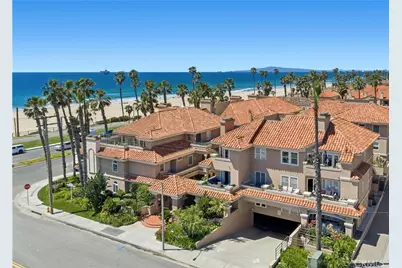 1900 Pacific Coast #9, Huntington Beach, CA 92648 - Photo 1