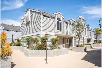 260 Victoria Street #D4, Costa Mesa, CA 92627 - Photo 1