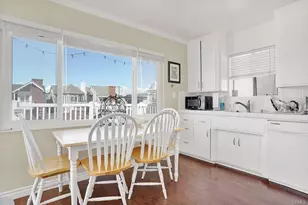 202 30th St, Newport Beach, CA 92663 - Photo 1