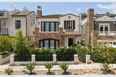 619 1/2 Poppy, Corona del Mar, CA 92625 - Photo 1