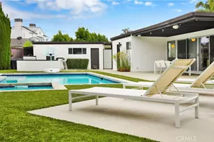 2000 Nautilus Ln, Newport Beach, CA 92660 - Photo 1