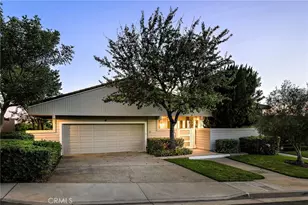 21 Montpellier, Newport Beach, CA 92660 - Photo 1