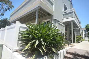 10 Seaside Cir, Newport Beach, CA 92663 - Photo 1