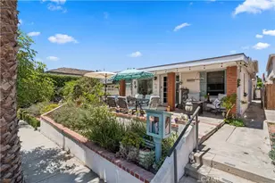 427 Carnation, Corona del Mar, CA 92625 - Photo 1