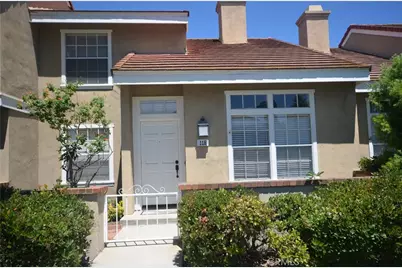 118 39 Oxford, Irvine, CA 92612 - Photo 1