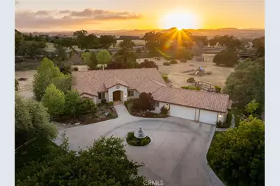1185 Beaver Creek Lane, Paso Robles, CA 93446 - Photo 1