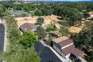 553 Well Rd, Templeton, CA 93465 - Photo 1