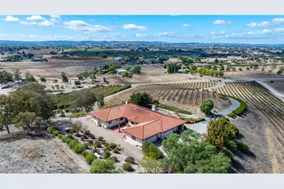 4380 Camp 8 Road, Paso Robles, CA 93446 - Photo 1