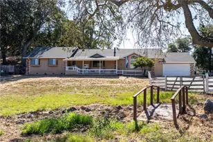 3880 Ardilla, Atascadero, CA 93422 - Photo 1