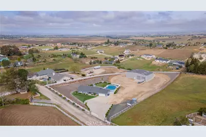 8425 Settlers Place, Paso Robles, CA 93446 - Photo 1