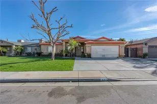 623 Broken Arrow, Bakersfield, CA 93307 - Photo 1