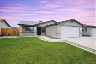 1018 Guadalupe, Bakersfield, CA 93307 - Photo 1