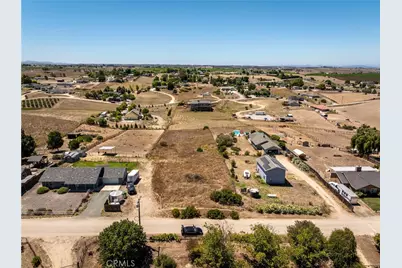 8290 Plane View Place, Paso Robles, CA 93446 - Photo 1