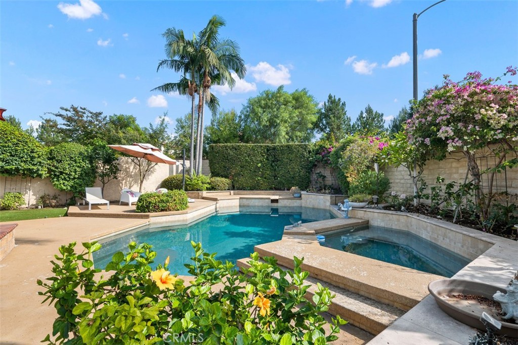 1 Sonrisa, Irvine, CA 92620 MLS OC22226642 Coldwell Banker