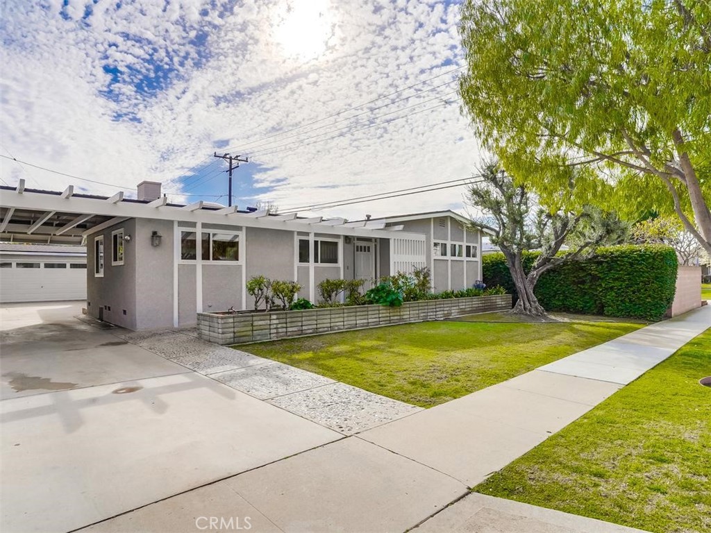 5312 E Mezzanine Way, Long Beach, CA 90808 MLS OC23020523 Coldwell