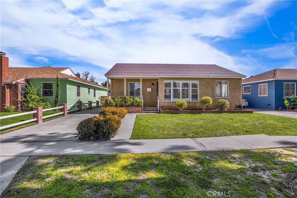 4828 Premiere Ave, Long Beach, CA 90808 MLS OC23028838 Coldwell Banker