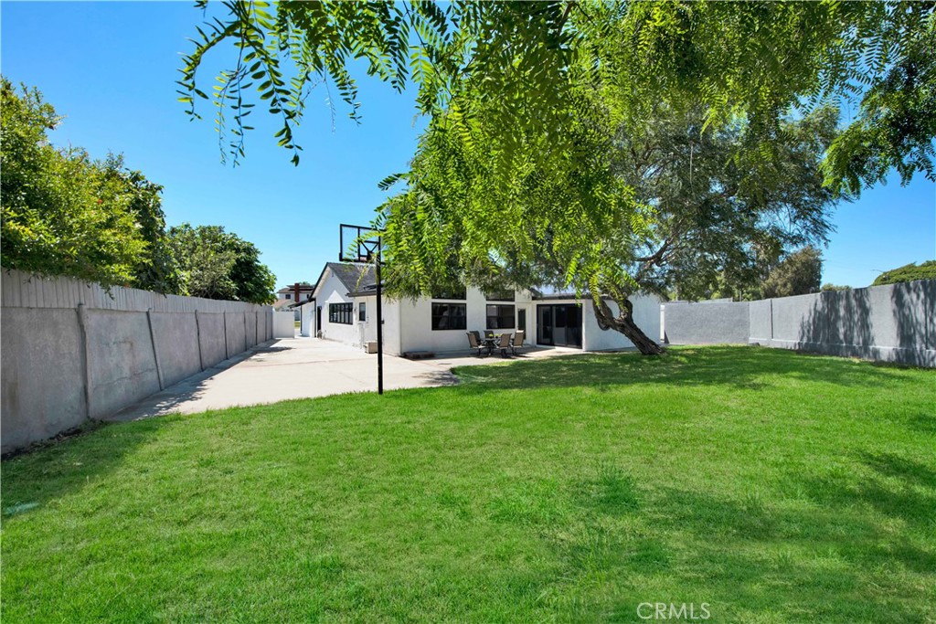 5781 Rogers Dr, Huntington Beach, CA 92649 MLS OC23153193 Coldwell