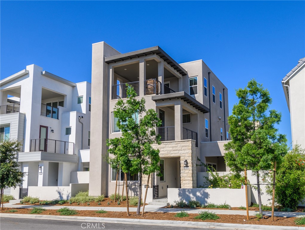 169 Crossover, Irvine, CA 92618 MLS OC23167291 Coldwell Banker