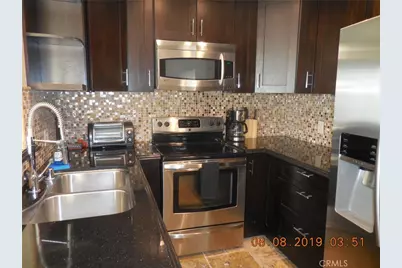 711 Pacific Coast Highway #412, Huntington Beach, CA 92648 - Photo 1