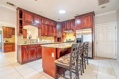 8161 Laurel Canyon Boulevard, North Hollywood, CA 91605 - Photo 7