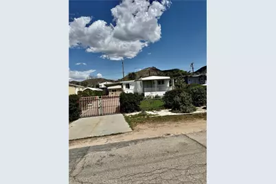 32500 Crescent Avenue, Lake Elsinore, CA 92530 - Photo 1