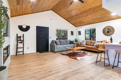 332 E Country Club Boulevard, Big Bear City, CA 92314 - Photo 1