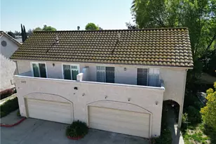 1377 S Park Ave, Pomona, CA 91766 - Photo 1