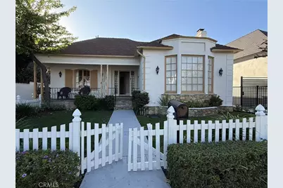 113 N Doheny Dr, Beverly Hills, CA 90211 - Photo 1