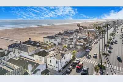 523 W Balboa Boulevard, Newport Beach, CA 92661 - Photo 1