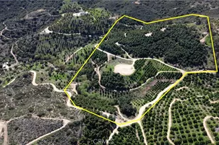 11 Stage Rd, Wildomar, CA 92530 - Photo 1