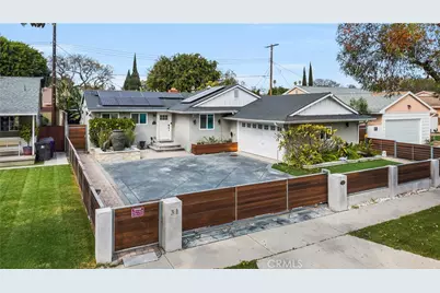 31 W Adams Street, Long Beach, CA 90805 - Photo 1