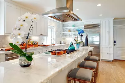 111 4th Street, Seal Beach, CA 90740 - Photo 1