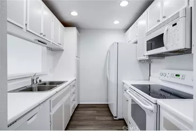 215 Wichita Avenue #501, Huntington Beach, CA 92648 - Photo 1