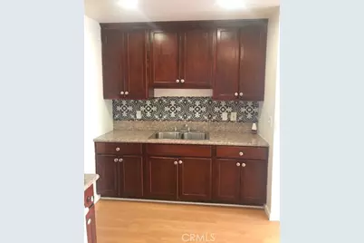 524 W 81st Street, Los Angeles, CA 90044 - Photo 1