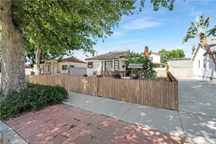 515 N Mariposa St, Burbank, CA 91506 - Photo 1