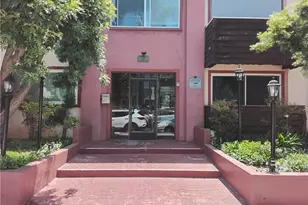5414 Newcastle Ave, Encino, CA 91316 - Photo 1