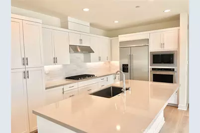 336 S Nevada Avenue, Ventura, CA 93004 - Photo 1