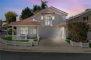 2 Chestnut Dr, Aliso Viejo, CA 92656 - Photo 1