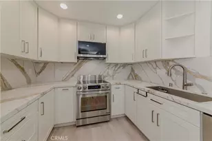 21372 Brookhurst St, Huntington Beach, CA 92646 - Photo 1