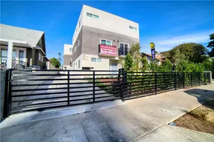 4559 Pickford St Street #4559 1/2, Los Angeles, CA 90019 - Photo 1