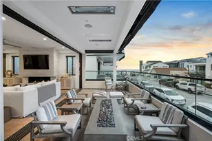 112 30th St, Newport Beach, CA 92663 - Photo 1