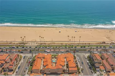 2000 Pacific Coast Highway #313, Huntington Beach, CA 92648 - Photo 1